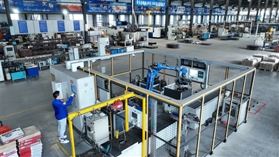智能驅動，智造未來 黃山汽車零部件企業生產忙，機器人研發引領產業升級